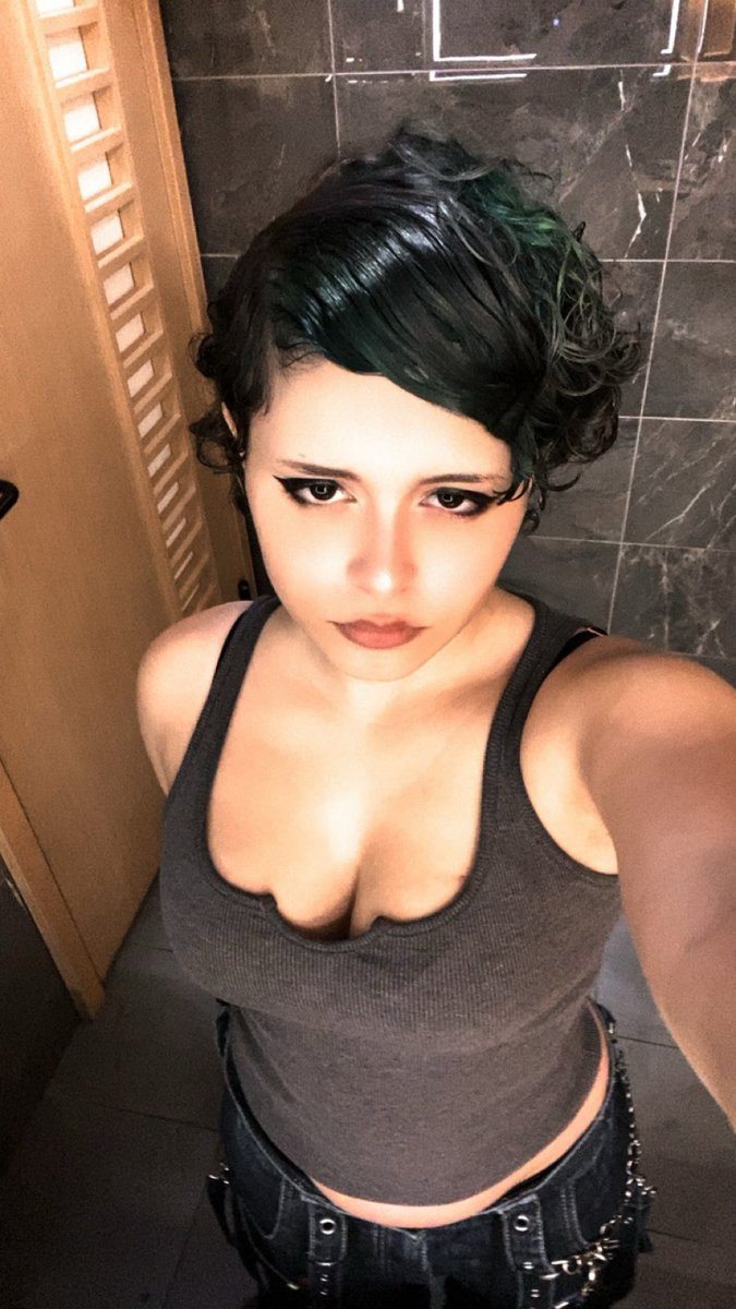 L0botomizee's tweet photo. A little edit :3 https://t.co/1NECwVFQiB