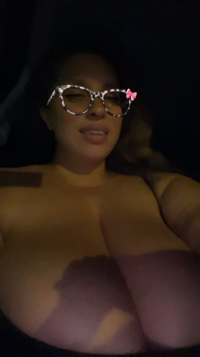 Misshoneynut69's tweet photo. Mood https://t.co/GqZxzIs8CS