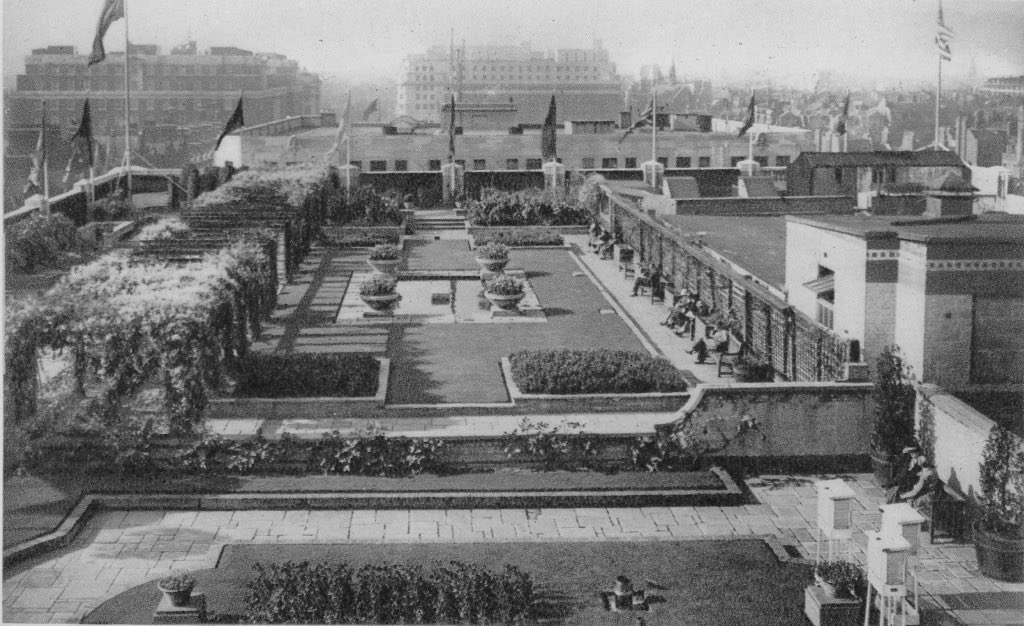 VanishedLondon's tweet photo. The Hanging Gardens of London, Selfridges Water Gardens Looking West. The roof of the Oxford Street department store had gardens and cafes during the 1920s and 30s, from my post on London Postcards at https://t.co/GNcASCmP6I https://t.co/vFabo651y6