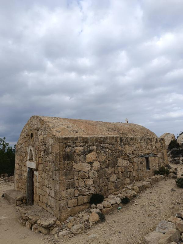 MariaKostis97's tweet photo. #Ομαδα_φωτογραφιας Η Γαύδος είναι το νησί που ναυάγησε ο Οδυσσέας και τον υποδέχτηκε η Καλυψώ Το νοτιότερο Ευρωπαϊκό και Ελληνικό άκρο Το Εκκλησάκι του Αγίου Νικολάου, η παραλία Στραβολίμνη και Πύργος το παλιό λιμάνι Οι φωτογραφίες είναι του φίλου μας 
@GZymbrakakis που ζει εκεί https://t.co/vllvsTAVs8