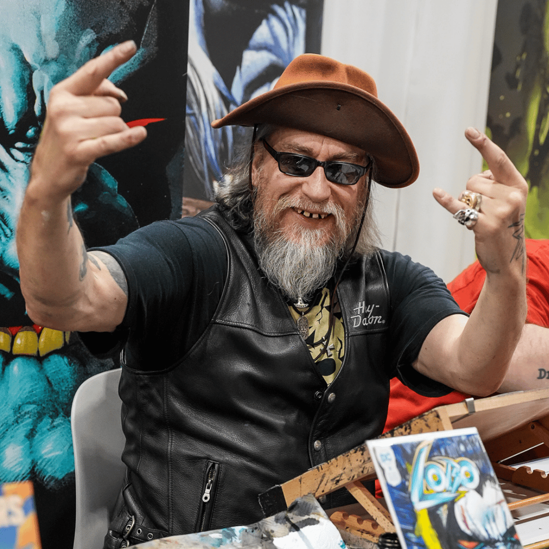 fanexpodenver's tweet photo. It's a bird, it's a plane, it's the super comic creators at FAN EXPO Denver 🦸‍♂️ Located near Artist Alley, these pros are sketching, signing, and sharing the stories behind the art you love.

#FANEXPODenver #Denver #Comics #ThingsToDoDenver #ComicCreators https://t.co/21Yj0krnUf