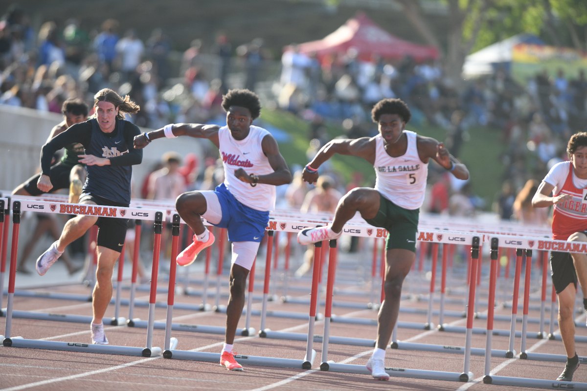 MitchBookLive's tweet photo. De La Salle’s Demari Dean qualifies for finals in three events at state track meet; Bad and great for El Cerriot relay teams 

https://t.co/BP66hZl14z

Dean beats long jump best by 18 inches, No. 1 qualifier; Also PRs in 100, leads Spartans No. 2 4x100 relay

St. Ignatius, Los Gatos, Pittsburg girls surge