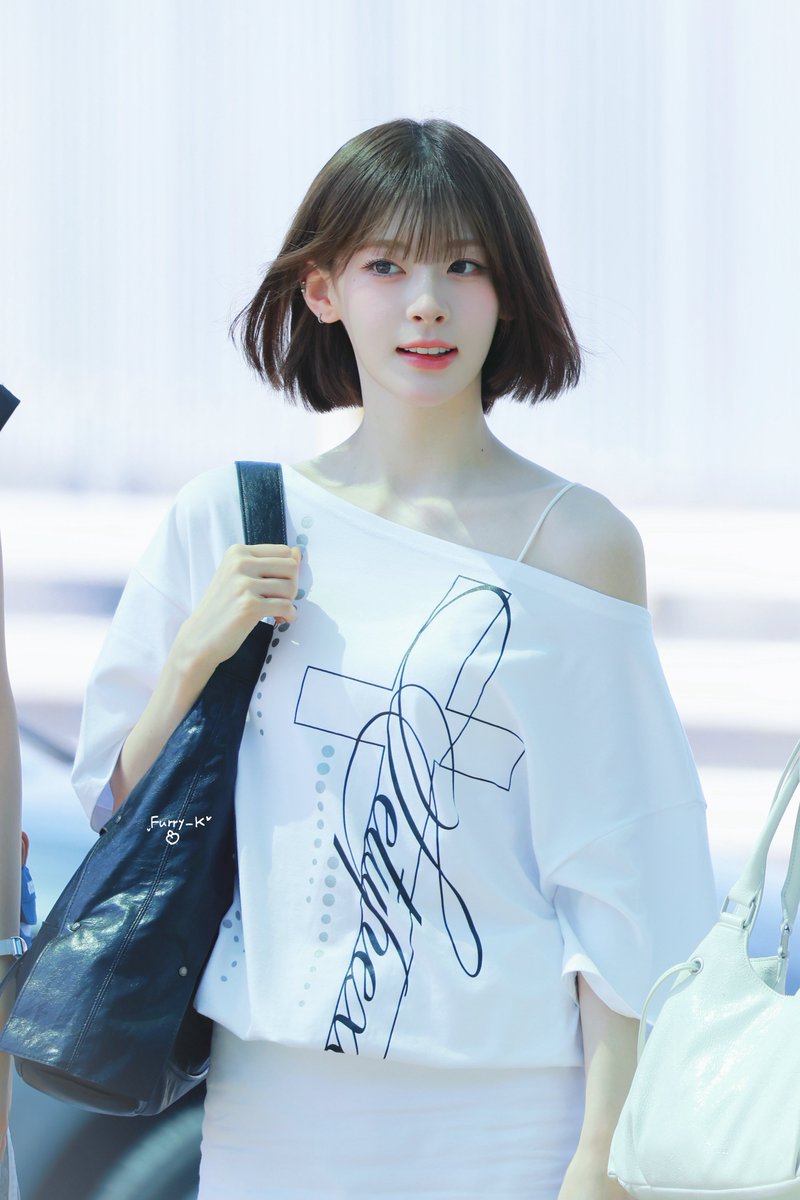 Furry_k_'s tweet photo. 260530 윤세은 단발 느낌🤍

 #세은 #스테이씨 #SEEUN  #공주와또 https://t.co/kQMvLh6opF