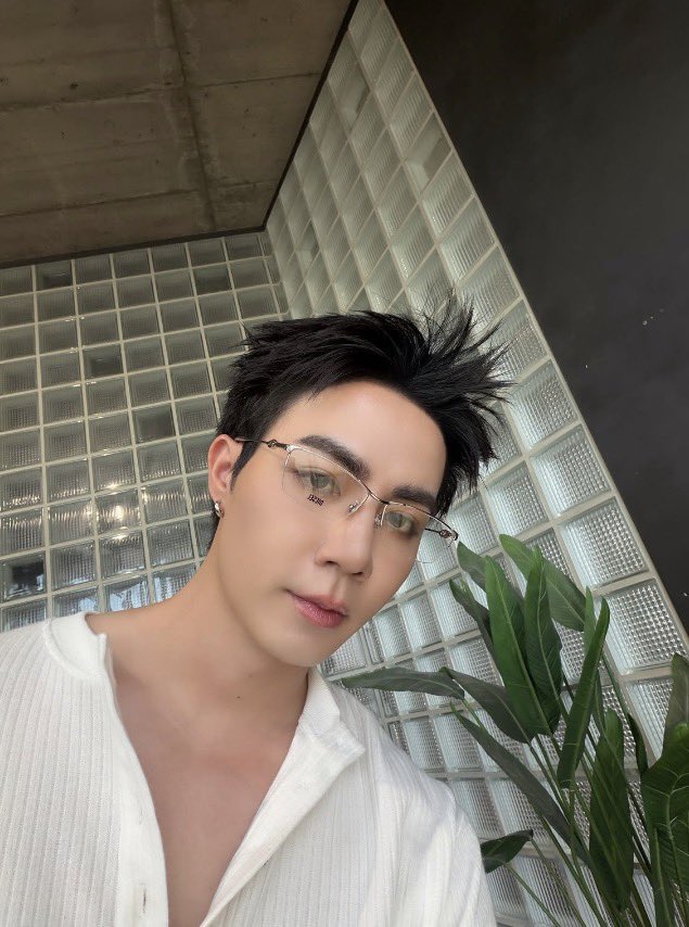 nnursopretty's tweet photo. ไก่ซิ่ง                                                     นักเก้ต https://t.co/BjFWSz67Br