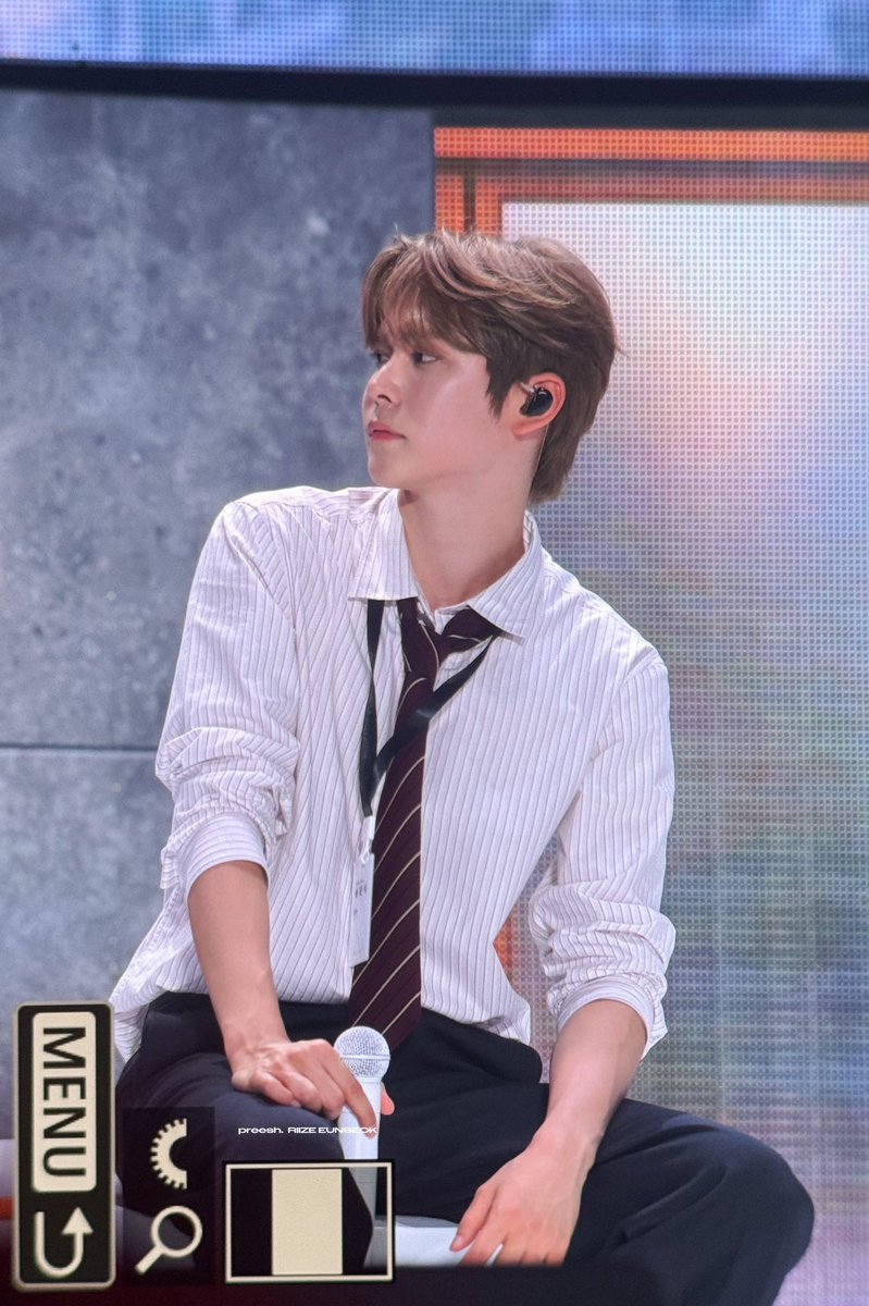 preesh39's tweet photo. 260530 #은석 #EUNSEOK #ウンソク https://t.co/9zAYfJUfBu
