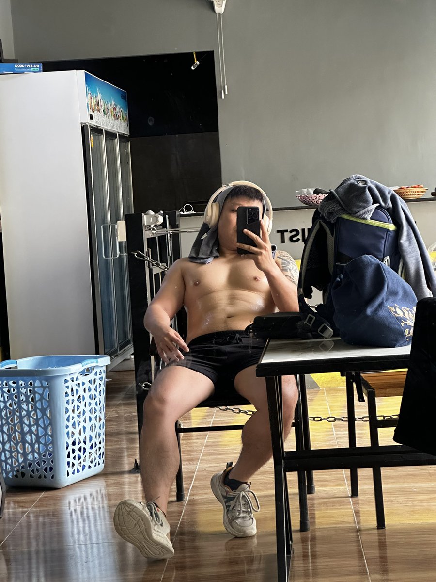 Ahkingplayer's tweet photo. So hot on weekend 🥵 https://t.co/6OjvtnVSDF