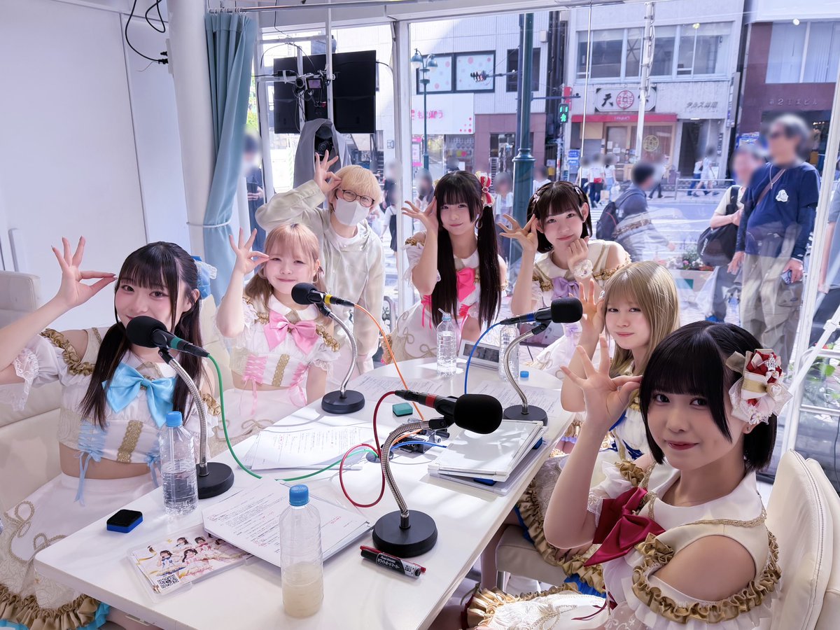 scfm_fuwamuda's tweet photo. 🎀リルリボンの「のっとりRadio」🎀
終了しました！
観覧・配信にてご視聴いただいた皆さま
ありがとうございました😊

《MC》
リルリボン

《GUEST》
まひまひ

企画もカットするくらい自由に楽しく盛り上がりました🤗

これからも
#リルリボン
#ふわムダ
よろしくお願いします🎀 https://t.co/31JRWTp4s9