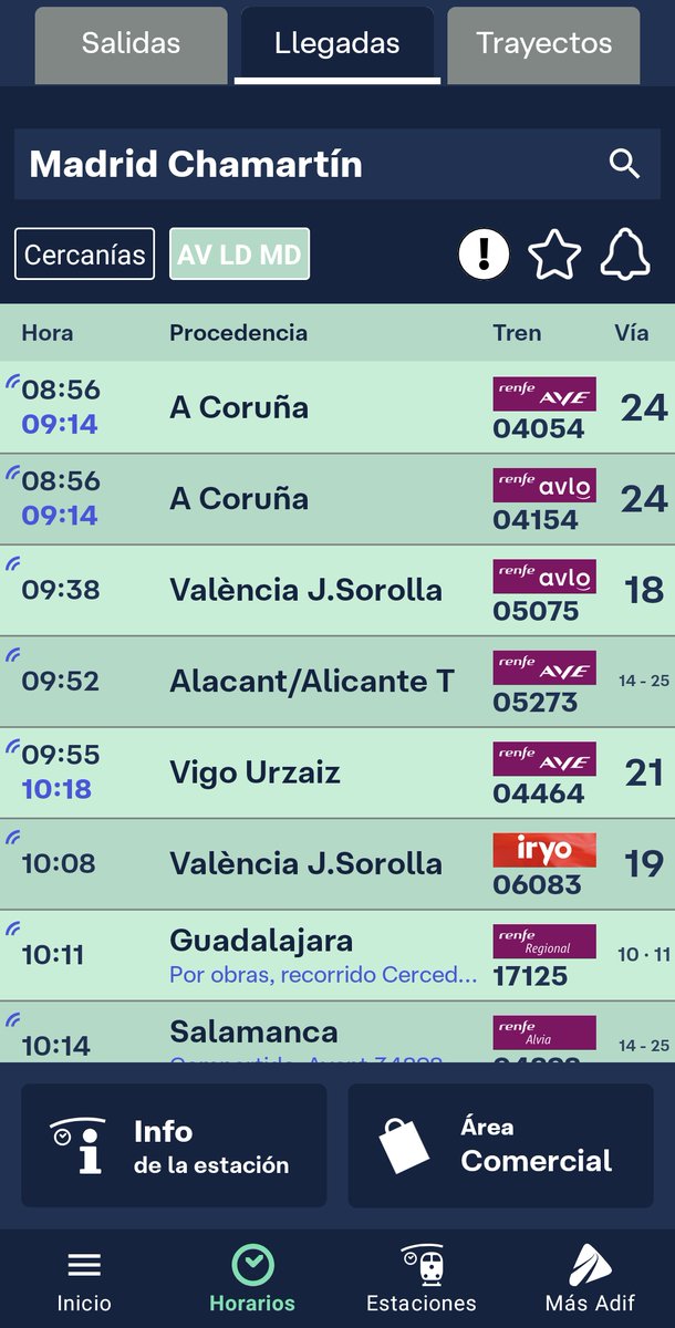 MatuteDuarte's tweet photo. La última actualización de la app de Adif tiene considerables mejoras de información y mejor usabilidad. Ha abandonado el fúnebre color anterior para usar una nueva gama https://t.co/xiW2FvMS9m