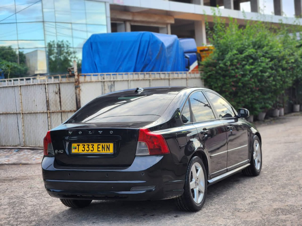 Eng_Matarra's tweet photo. #Budget 13.5m
VOLVO S40 🔥🔥🔥
REG" #ENN
▪️Cc. 1990
▪️Full Ac 🌨
▪️Petrol ⛽️ auto
▪️Left Hand Drive
▪️Sport Rims 🛞
▪️Low Mileages
▪️Full Documents ✅️
#BEI - 13.5M
IPO DAR
NIKO NAYO 24HRS
CALL/WHATSAPP-0719542184 https://t.co/c512fK3pMQ