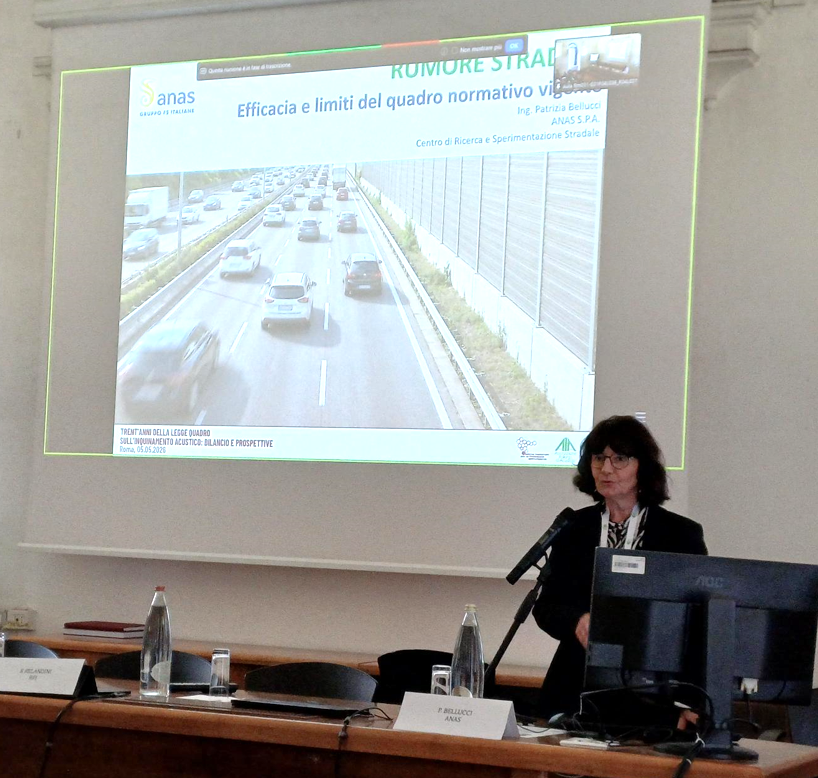 StradeAnas's tweet photo. 🌍 Innovazione, sostenibilità e qualità della vita guidano la mobilità del futuro.

🔊 Dai 30 anni della L. 447/95 a “Suerte to Green” e #TRA2026: 

🚗 Infrastrutture #Anas sempre più smart e green.

#LIFEprogramme
#LIFEproject
@LIFEprogramme https://t.co/rR3XJysnTg