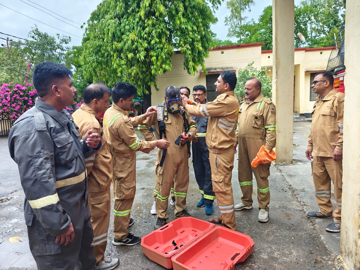 Sultanpur Fire & Emergency Services tweet media