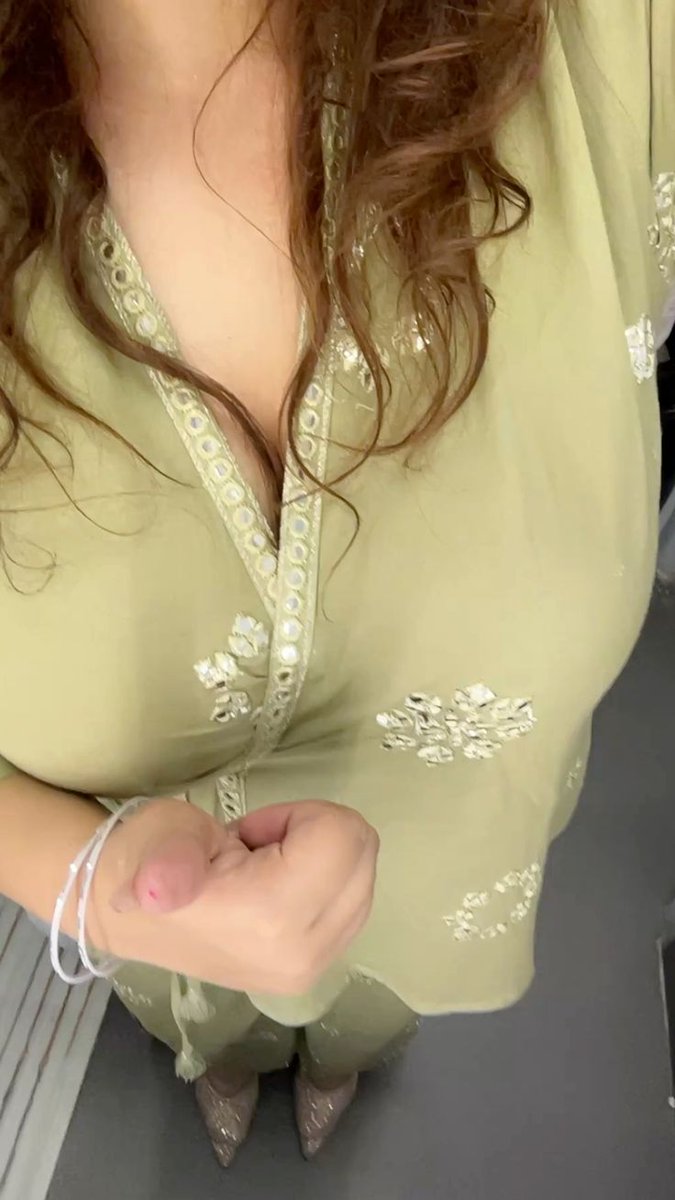 FaizaAli44187's tweet photo. https://t.co/6rSTySHgJT