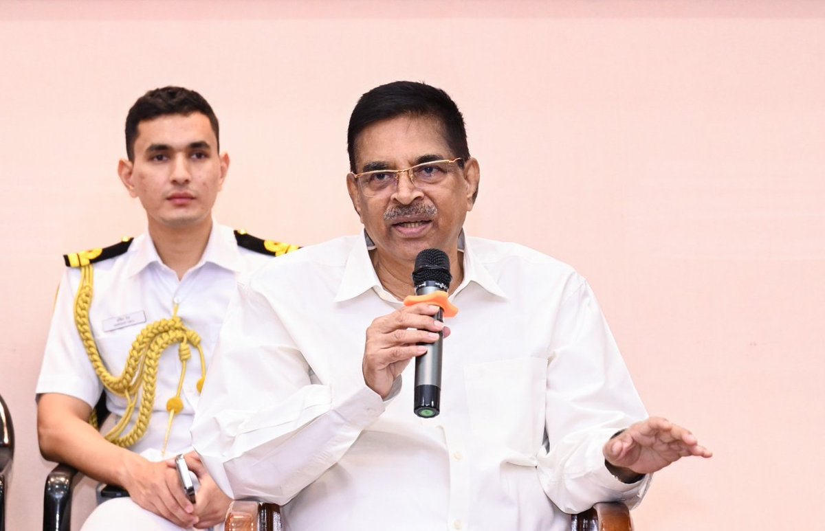 EduMinOfIndia's tweet photo. As part of Yuva Sangam Phase VI, delegates from Gujarat visited Bhubaneswar and interacted with the Hon'ble Governor of Odisha, Dr. Hari Babu Kambhampati.

Addressing the students, the Governor highlighted the importance of programmes like Yuva Sangam in fostering emotional bonding, national integration, and mutual understanding among the youth. He encouraged the participants to embrace sustainability, innovation, self-reliance, environmental responsibility, and cultural appreciation while becoming ambassadors of India's unity in diversity.

The delegates also explored Odisha's rich cultural heritage through visits to the sacred Jagannath Temple and the UNESCO World Heritage Site, Konark Sun Temple.

Read more: https://t.co/ZvporughtZ

#YuvaSangam #YuvaSangamPhase6 #EkBharatShreshthaBharat