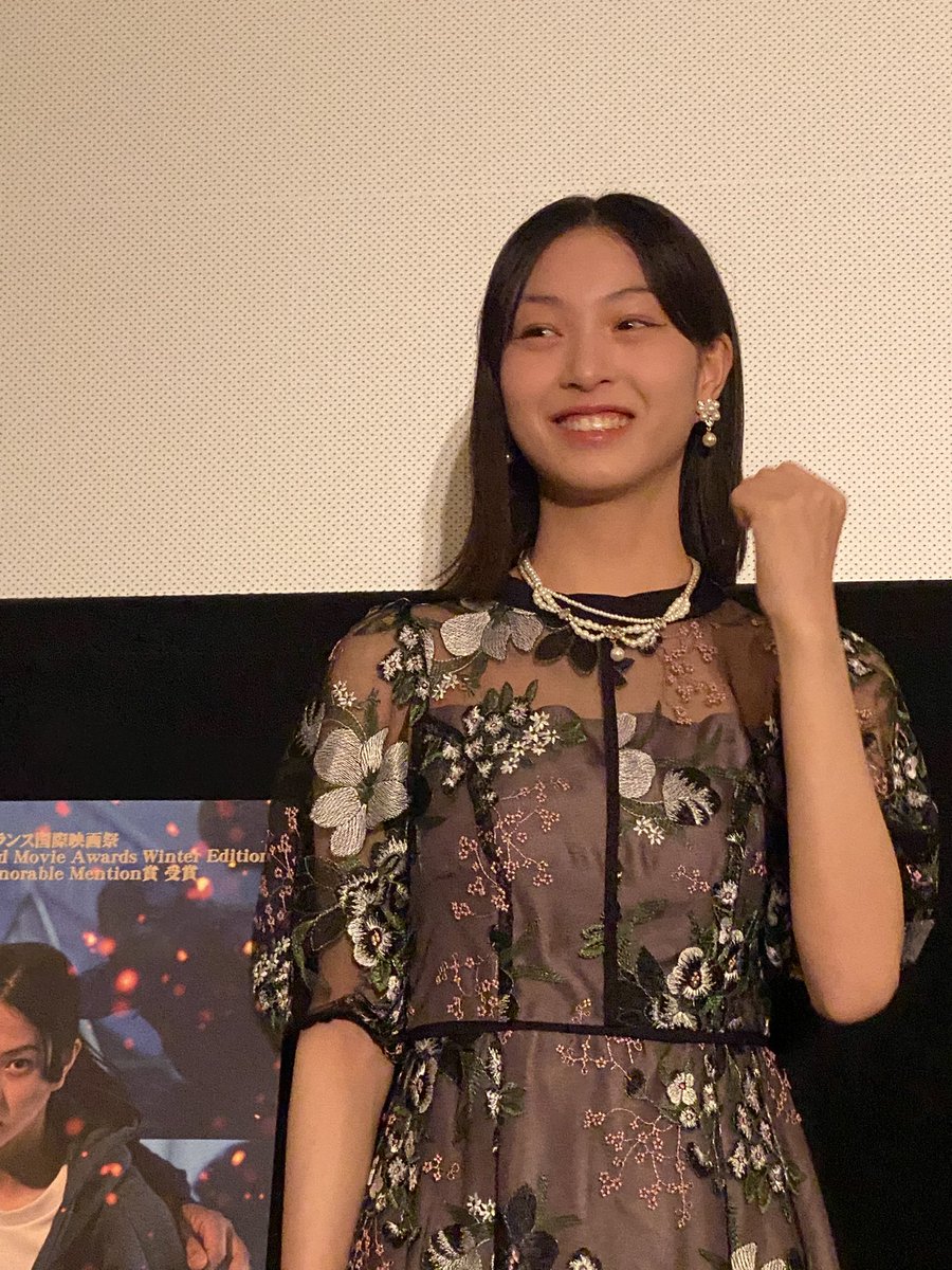 091031D's tweet photo. #traverse2
#traverse2nextlevel
#田部井惇
#中野咲希
#白善哲監督
#舞台挨拶
#千石劇場

「俺の間合いに入れるのは娘の里菜だけだ」
この台詞に全てが集約されていると思う。 https://t.co/JTLmGZG7CX