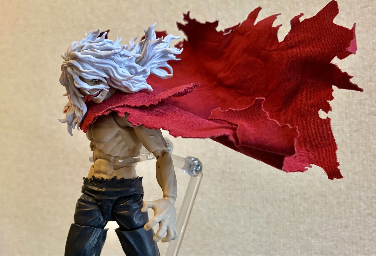 CYANIDE___ION's tweet photo. ヒロアカのフィギュアーツは毎度素晴らしいな https://t.co/8Ne6Fm7MGl
