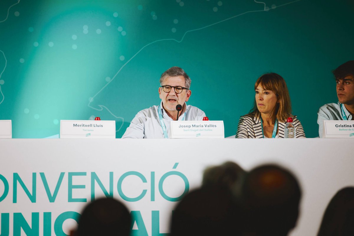 JuntsXCat's tweet photo. Comença la Convenció Municipalista a Vilafranca del Penedès a càrrec de l’alcalde de Sant Cugat i president de l’espai municipalista @josepmvalles i benvinguda a càrrec del senador i del candidat de Junts a Vilafranca (@JuntsxCatVila), @PujolBonell. https://t.co/SH2L68ZozL