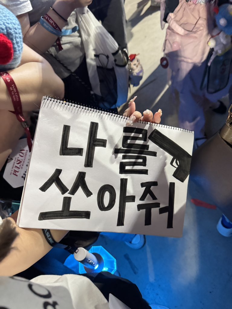 _jso1's tweet photo. マッキー忘れて前描いてたの持ってたら😭😭 https://t.co/6MgfTJH0KR