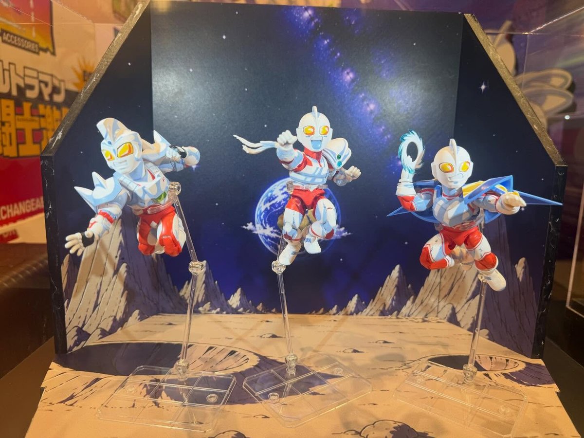 HiuJoek's tweet photo. Liquid 2 Solid
『ウルトラマン超闘士激伝』5インチアクションフィギュア化プロジェクト（漫画エディション / シルバーエディション）

「HONG KONG COMIC CON 2026」会場にて彩色サンプル展示中！

「Kickstarter」にてまもなくクラウドファンディングを開始予定です⬇️
https://t.co/yzHzuJqdXR https://t.co/KSc75q9zSV