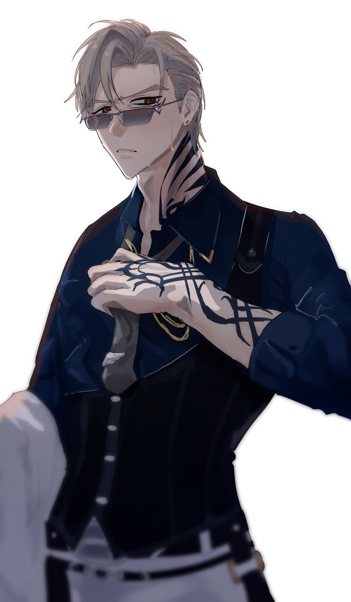 研修中 tweet media