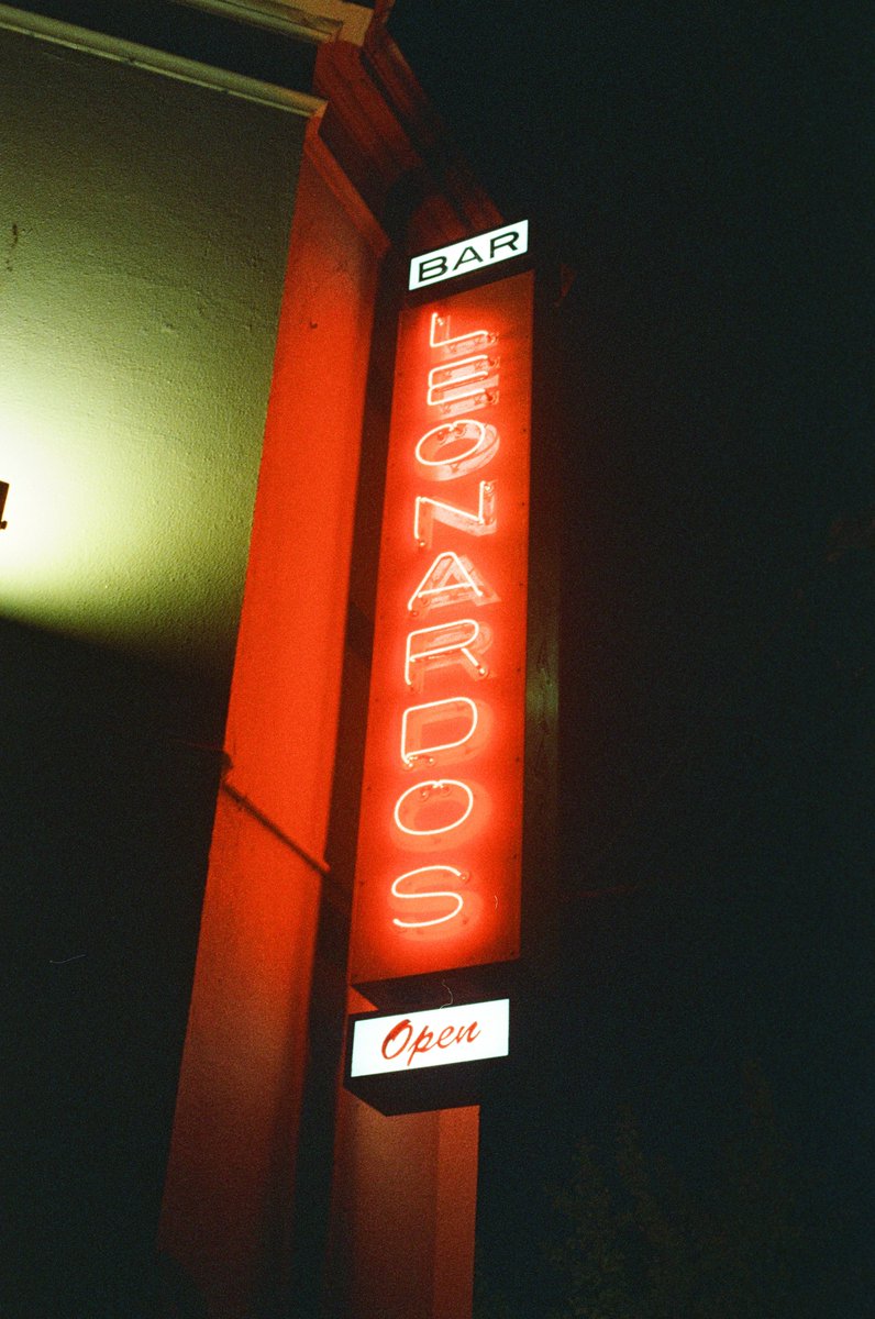dylzel's tweet photo. Melbourne nights on 35mm film https://t.co/vu3eAIG7my