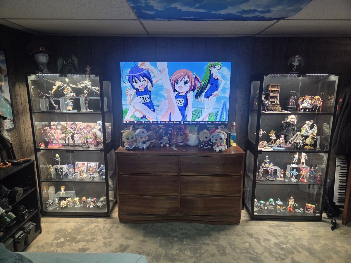Girls und Pantsu tweet media