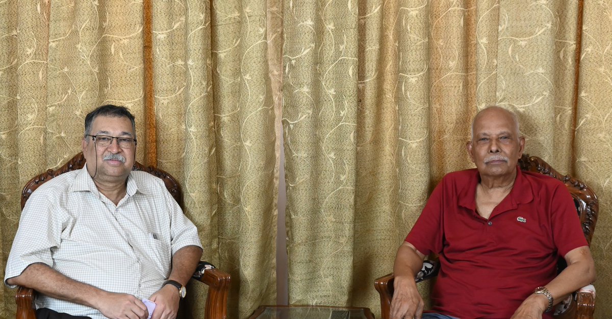 BombaySapperCol's tweet photo. As part of the Oral History Project, the Bombay Sappers had the privilege of interacting with Maj Gen S S Sharma, KC, VSM (Retd), a distinguished military thinker, mountaineer, and pioneer in high-altitude warfare studies.

Leader of India’s first wintering team to Antarctica and among the principal architects of the Snow & Avalanche Studies Establishment (SASE). 
Maj Gen SS Sharma’s  contributions laid the foundation for avalanche forecasting, mountain meteorology networks, glacier movement techniques, and safety protocols for troops deployed in extreme terrain. 
Officer’s professional expertise also played a significant role in shaping operational preparedness during Op Meghdoot and Op Vijay.

A remarkable legacy of vision, innovation, and service—preserved for future generations through the Oral History Project. 🇮🇳

#BombaySappers #IndianArmy #OralHistoryProject