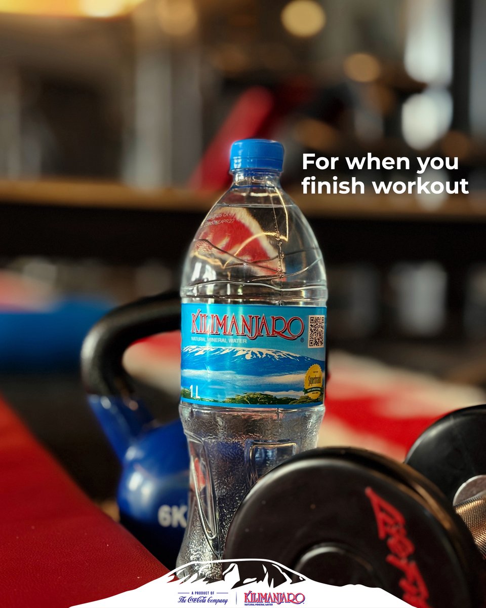 majikilimanjaro's tweet photo. Tuambie kwenye comment niwakati gani mwingine huwa unakunywa maji?
#kilimanjaronaturalmineralwater #majiasilia #HydrationPartner #workout https://t.co/2s7B00JJZd