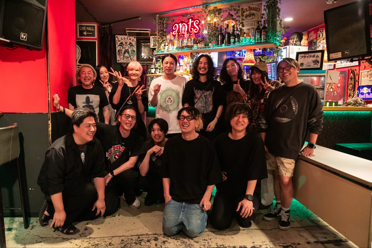 narudora_jp's tweet photo. 先日は岐阜単独公演にご来場いただき誠にありがとうございます。

我々が岐阜県の鳴ル銅鑼です。
またライブハウスで会いましょう。 https://t.co/u4WuvkLzKQ