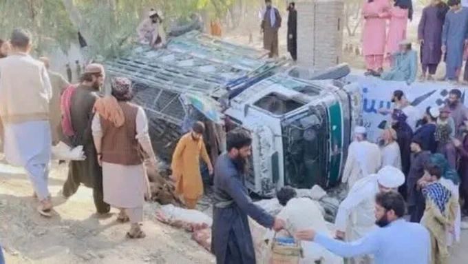 Traffic Accident in Laghman Claims Lives of 18 Afghan Returnees