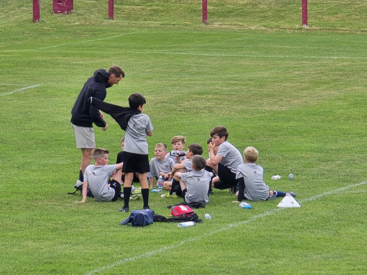 Baywalker76's tweet photo. Good game last night against @EastsideRapids for @GoldandGraySA 2015s at Whitehill Welfare FC 👏 https://t.co/M8KjPzf7Gt