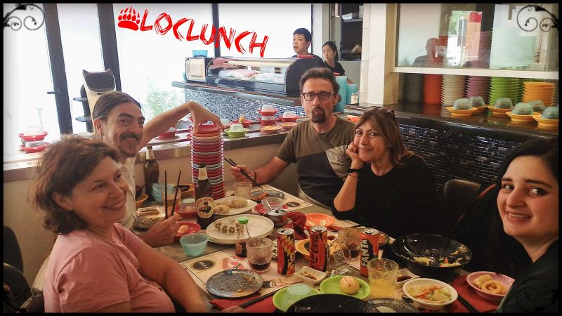 insideloc's tweet photo. Pues ayer tuvimos traduquedada en Pisa y nos lo pasamos de rechupete en un #LocLunch con calor, risas y MUCHA comida. MUCHA.
Pero al bufé libre se va sin miedo. https://t.co/dVzXHhMmI0