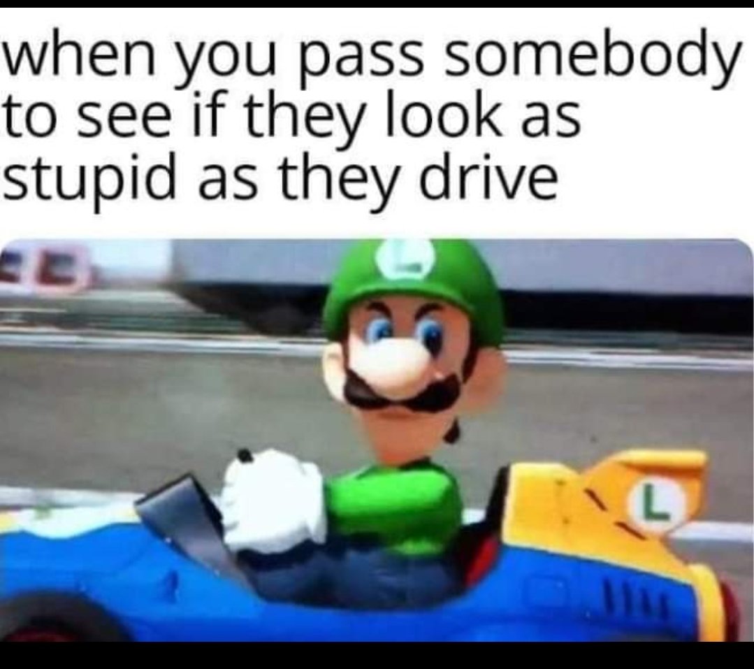 juon2nd's tweet photo. @Jules1Youtube Luigi-Version ist überlegen https://t.co/4yRgGfnalR
