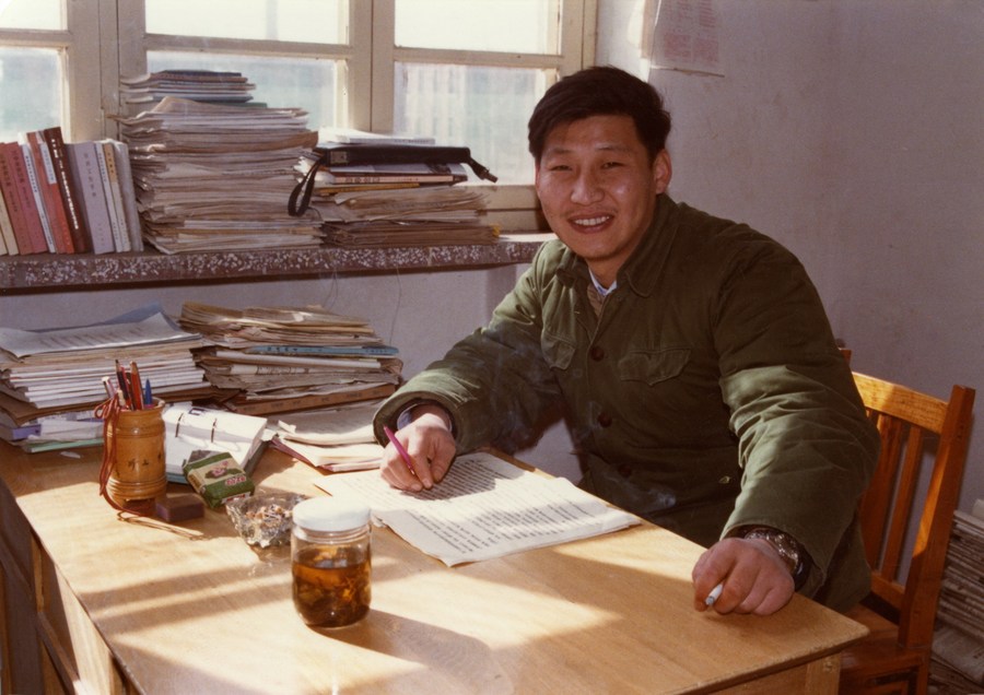 XisMoments's tweet photo. For Xi, governance means serving the people, not showmanship

#XiJinping #XiStory #XiOnGoodGovernance

In the early 1980s, Zhengding county in Hebei province was known as a county with a high grain yield. Yet many local farmers didn't have enough food for themselves after meeting the nation's annual purchase quota.

Seeing their hardship firsthand, Xi Jinping, then deputy secretary of the Zhengding County Committee of the Communist Party of China, joined other county officials in traveling to provincial authorities and Beijing to report the issue to relevant departments.

Soon, a joint investigation team arrived in Zhengding. After reviewing the situation, they unanimously confirmed that the report was accurate.

The grain purchase quota was later lowered by 14 million kilograms, greatly easing the burden on local farmers.

"Zhengding would rather give up the fame as a national model for high grain production than compromise the well-being of our people," Xi said.

For Xi, governance should be guided by the needs of the people rather than political showmanship. An official's true pursuit, he has said, should not be high office, but living up to the people's expectations.