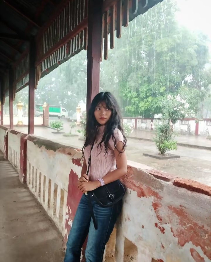 Hnin Khin tweet media