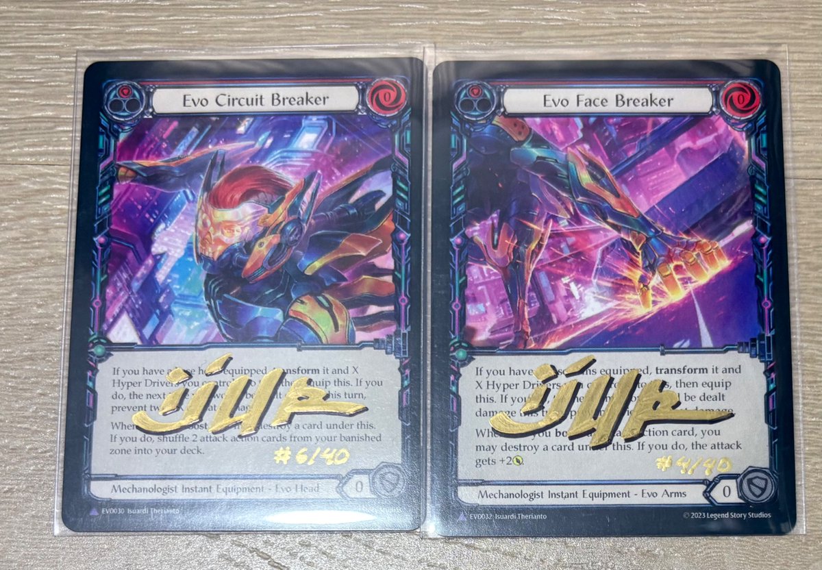 DerekYang855984's tweet photo. I thought I was seeing double 
I ordered only one Face Breaker AP from @iJVR but he gave me a Circuit Breaker free gift!

@fabtcg https://t.co/t3zekuxzXv