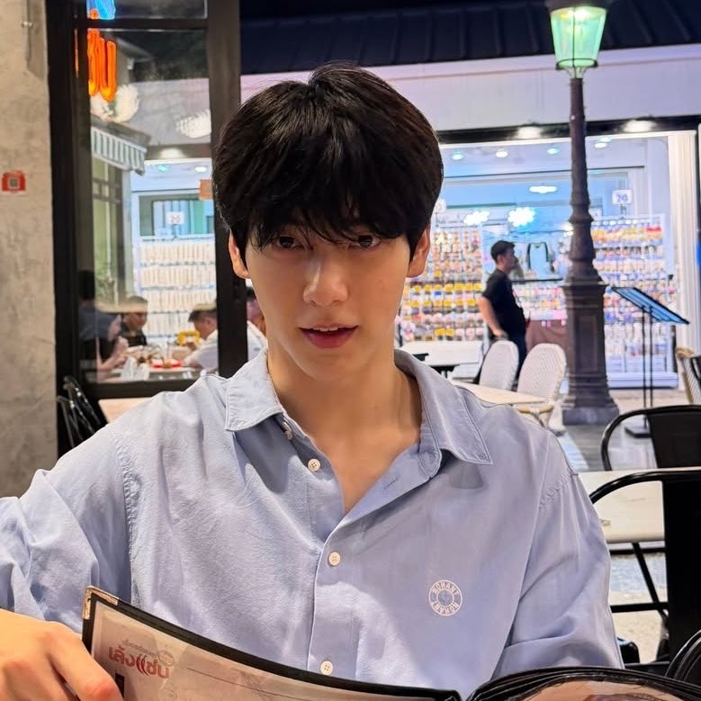 twelve05cm's tweet photo. they are one and the same...... choi soobin..... that really is your son.... baby yoojun is your baby 😭 https://t.co/8DggmsY9yj