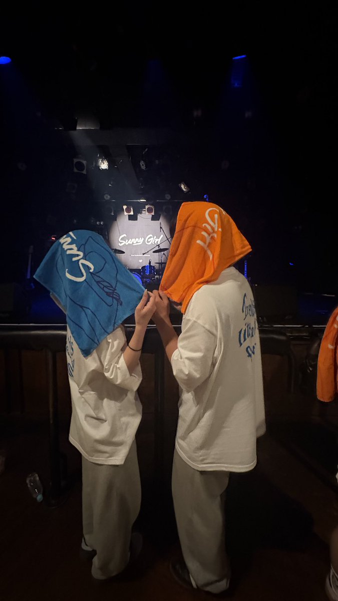 k_ntls4's tweet photo. "近くの後は遠く" https://t.co/5nLx6G6kWO