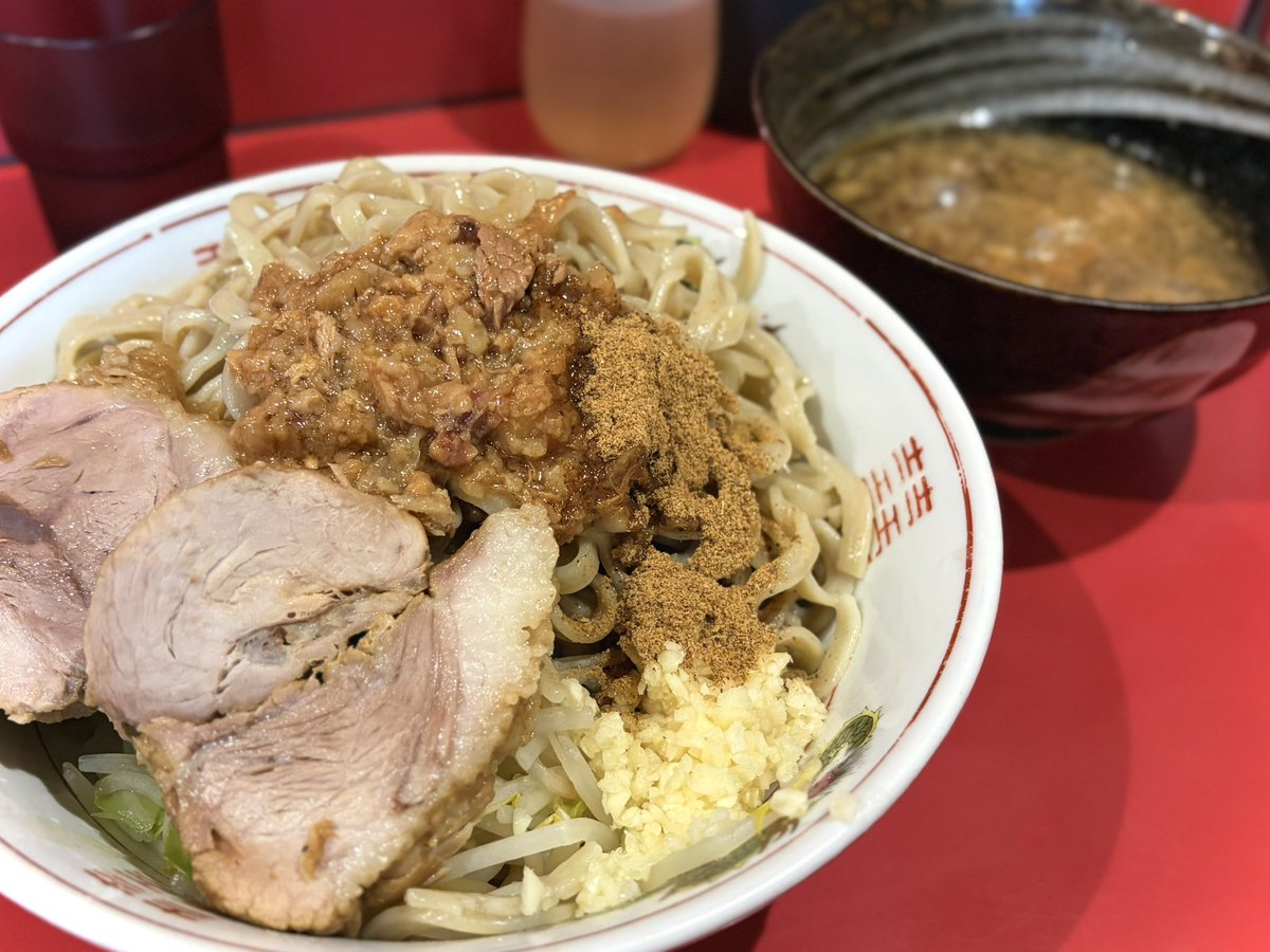 さばば tweet media