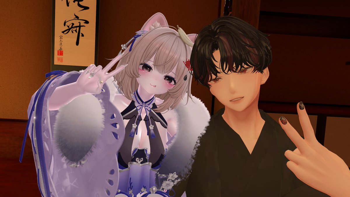 now_cha_'s tweet photo. 初めて第6インスタンスにおじゃましました！
萌えあり、笑いあり、色気ありで、最高の夜を過ごせました！
今回の芸は蓮華さんの講談。初めて鑑賞しましたが、話術に引き込まれてとても楽しかったです！（話に聞き入って、写真撮り損ねました。。。）
ありがとうございました！
#VRCおうまがとき https://t.co/mqG6a6djd3