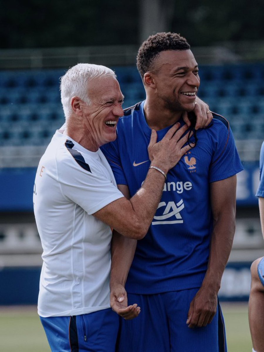 Actu Foot tweet media