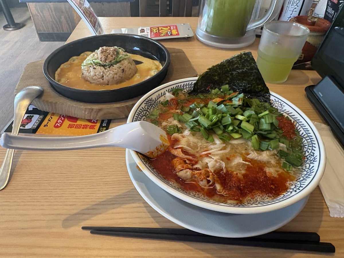 Gamer_kuriper's tweet photo. 早めの夕飯 https://t.co/4bTF80KTXr