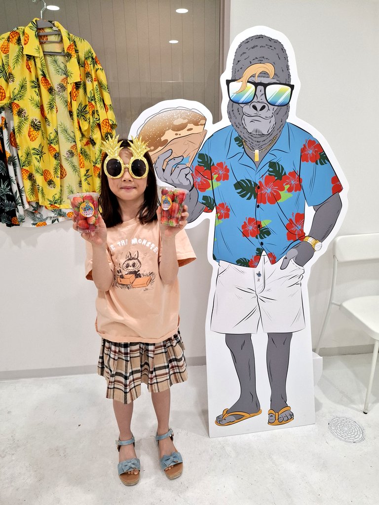 handa_crossover's tweet photo. 西尾市のゴリラクレープさんで
いちごのシュガーバターホイップと
摘みたて小玉いちご♪

#ゴリラクレープ
#シュガーバター
#クレープ
#いちご
#西尾市 https://t.co/mSZG3aMARW