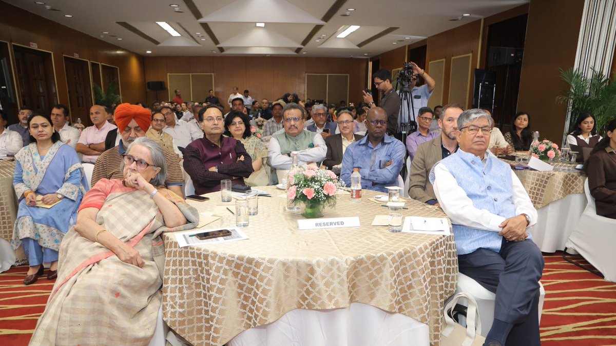 RIS_NewDelhi's tweet photo. Ms. @aparnaray_ifs, Joint Secretary (PP&R), @MEAIndia, congratulated @RIS_NewDelhi for its sustained contribution to policy research, international engagement, and South–South cooperation.

She commended the institution for translating the principles of inclusivity, equity, and South–South cooperation into practical outcomes, and for providing critical intellectual support to policymakers and negotiators. She noted that RIS enables India and the Global South to move beyond advocacy in international forums by demonstrating concrete action, fostering coalitions, and delivering intellectual leadership.

She expressed confidence that RIS would continue to play a vital role in addressing emerging challenges, as trade, technology, and economic issues increasingly shape the global landscape.

@SKSharma_World @Ramesh_ChandDr @seshadrichari @Abhijit_trade @nageshkum @RajanRatna @RamSinghEcon @Prabir_India @TheAtulKaushik @sujeetsamaddar @shishir_sh @rakeshkhar @sabya_saha @pdash76 @PV_Chat @AmitK_PhD @susheco @RenuuMann @GaurPankhuri @ICRISAT @cmec_ris @DakshinNews @AIC_aseanindia @fitm14 @fisd19 @forum_blue @FIDC_NewDelhi

#RISFoundationDay #RIS44Years #GlobalSouth #SouthSouthCooperation #SSC #TrC #DevelopmentCooperation #PolicyResearch #PublicPolicy #DevelopmentCooperation #RISIndia #ResearchForDevelopment #ViksitBharat