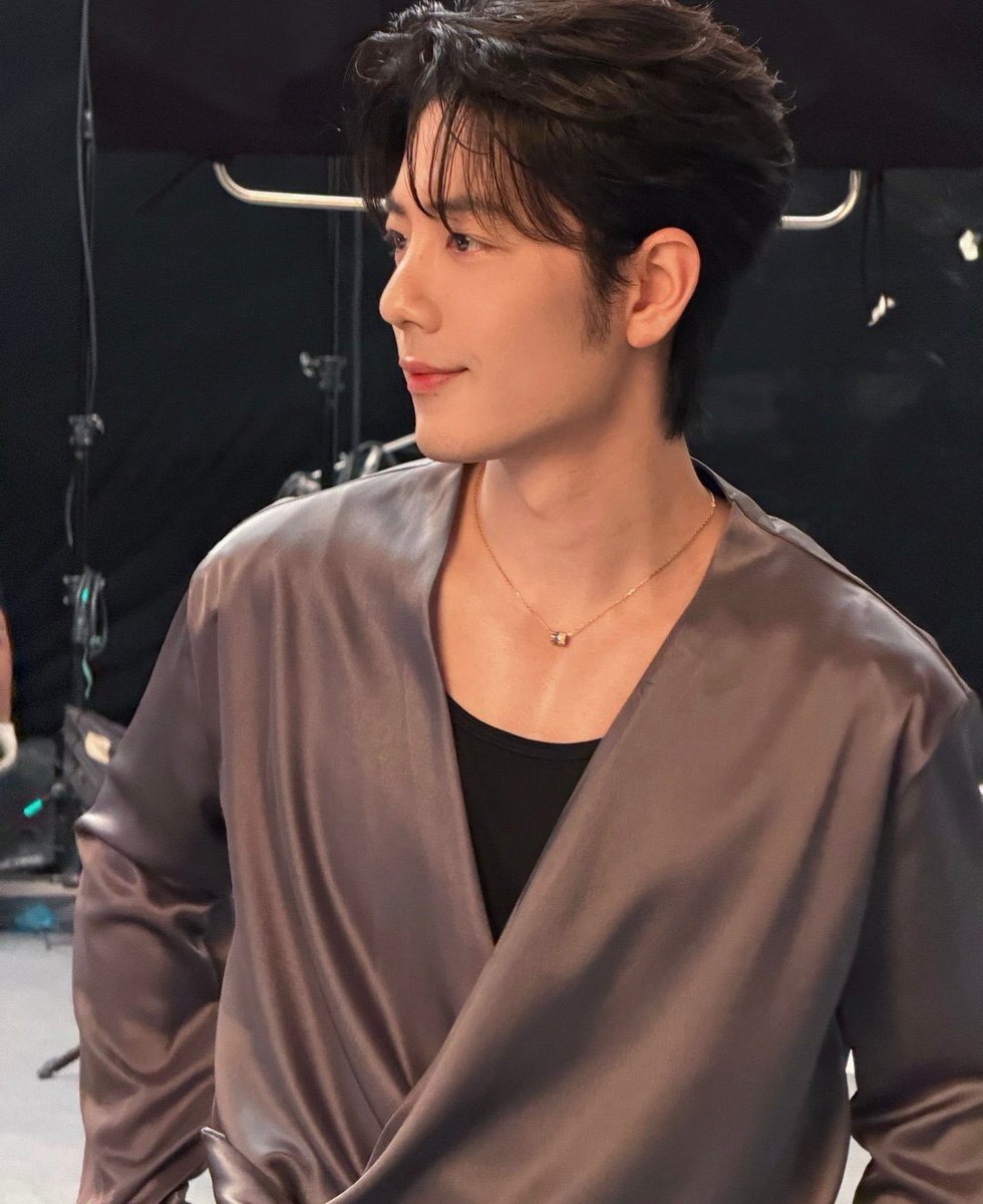 XZhanbaobao's tweet photo. สตู 🐰 : บันทึกทัศนียภาพอันงดงามตลอดการเดินทาง

วน.เป็นวันคนสวยหรอ พบเจอคนสวยน้องจ้านตั้งแต่เช้ายันเย็นแล้ว แฟนใครเนี่ย สวยจังเลย😭🫶🏻 https://t.co/GEQbdXb2zD