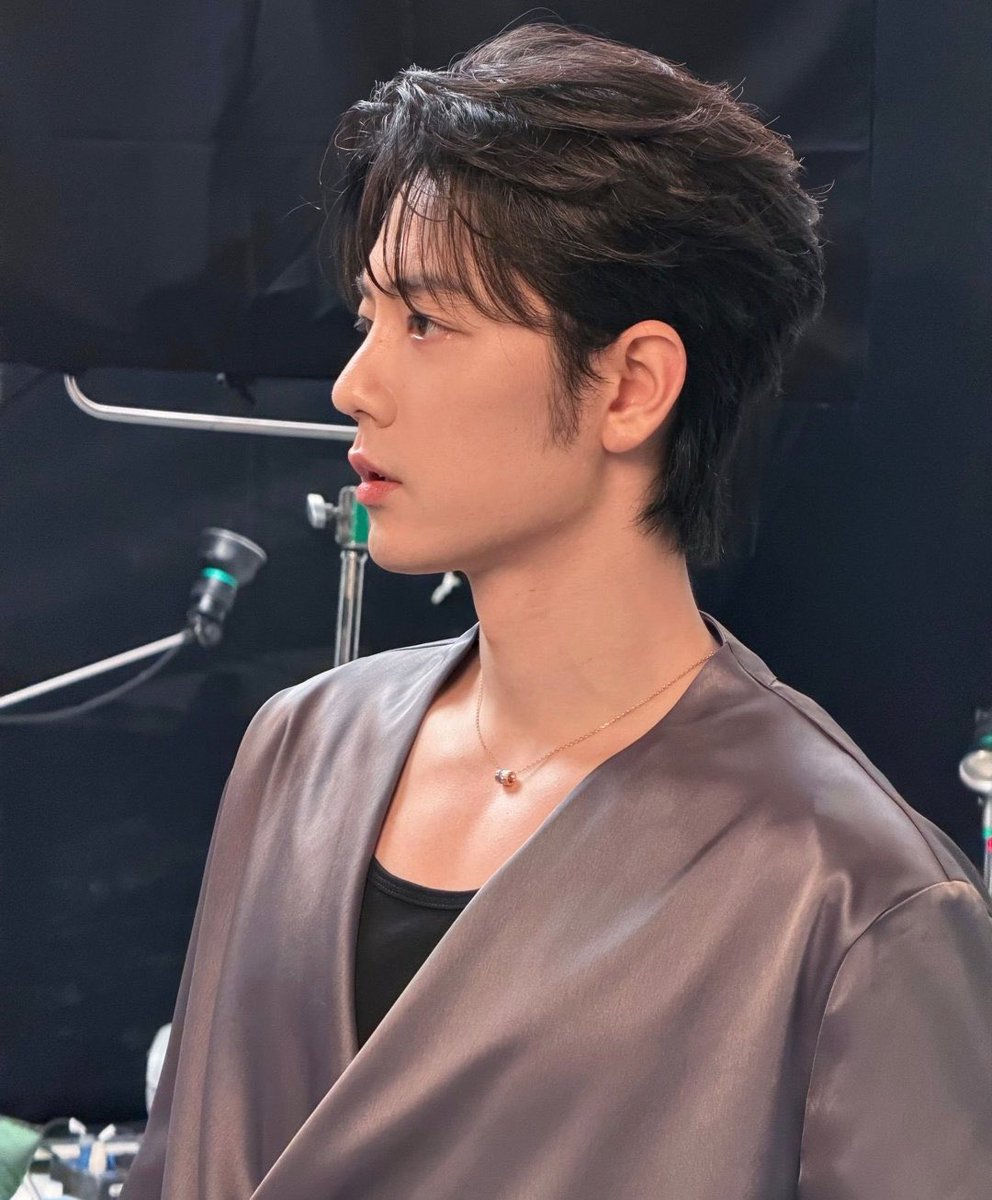 XZhanbaobao's tweet photo. สตู 🐰 : บันทึกทัศนียภาพอันงดงามตลอดการเดินทาง

วน.เป็นวันคนสวยหรอ พบเจอคนสวยน้องจ้านตั้งแต่เช้ายันเย็นแล้ว แฟนใครเนี่ย สวยจังเลย😭🫶🏻 https://t.co/GEQbdXb2zD