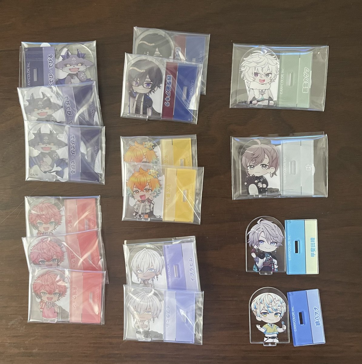 panda_o515's tweet photo. 【交換】
にじさんじチョコエッグ

譲）画像1.2

求）画像3.4(詳しくはALT記載)

郵送のみ📮
詳しくは固定ツイお読み下さい
誰でもお気軽にどうぞ https://t.co/a0YN6Bp6CF