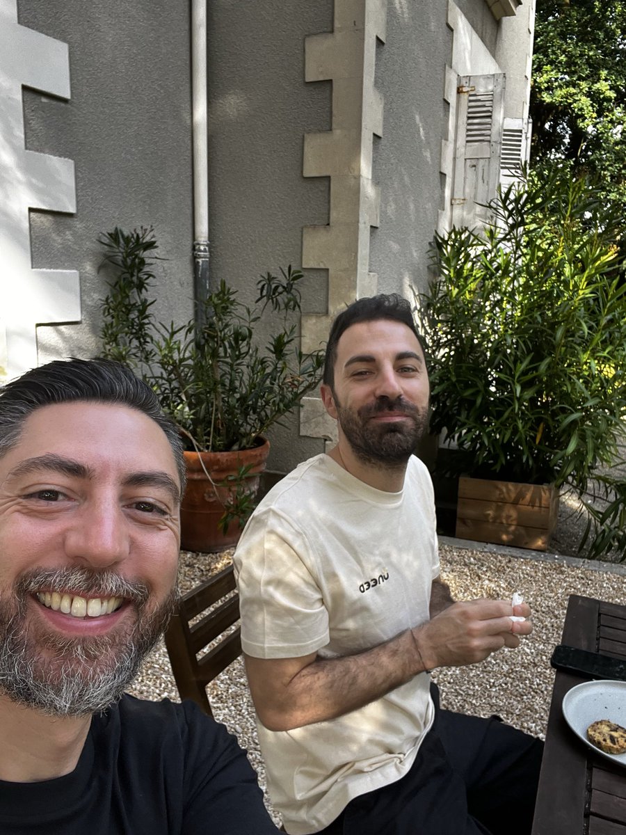 ikoichi's tweet photo. The competition has started!

My product BlackTwist is currently on @UneedLists today, and I��d love you to check it out and support 🤓

(I am at the Uneed indie hacking Residency in Nantes 🇫🇷🥖 which makes this launch so special) https://t.co/3oYfLbpk0L