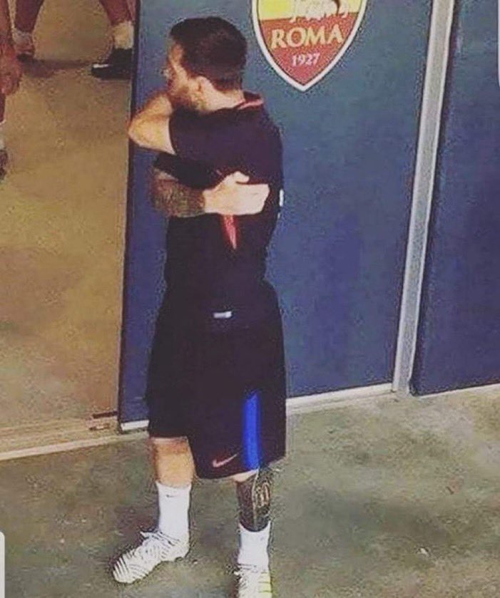 liamdahgoat's tweet photo. Messi hugging the greatest football player in history https://t.co/WzCChz7a0Z