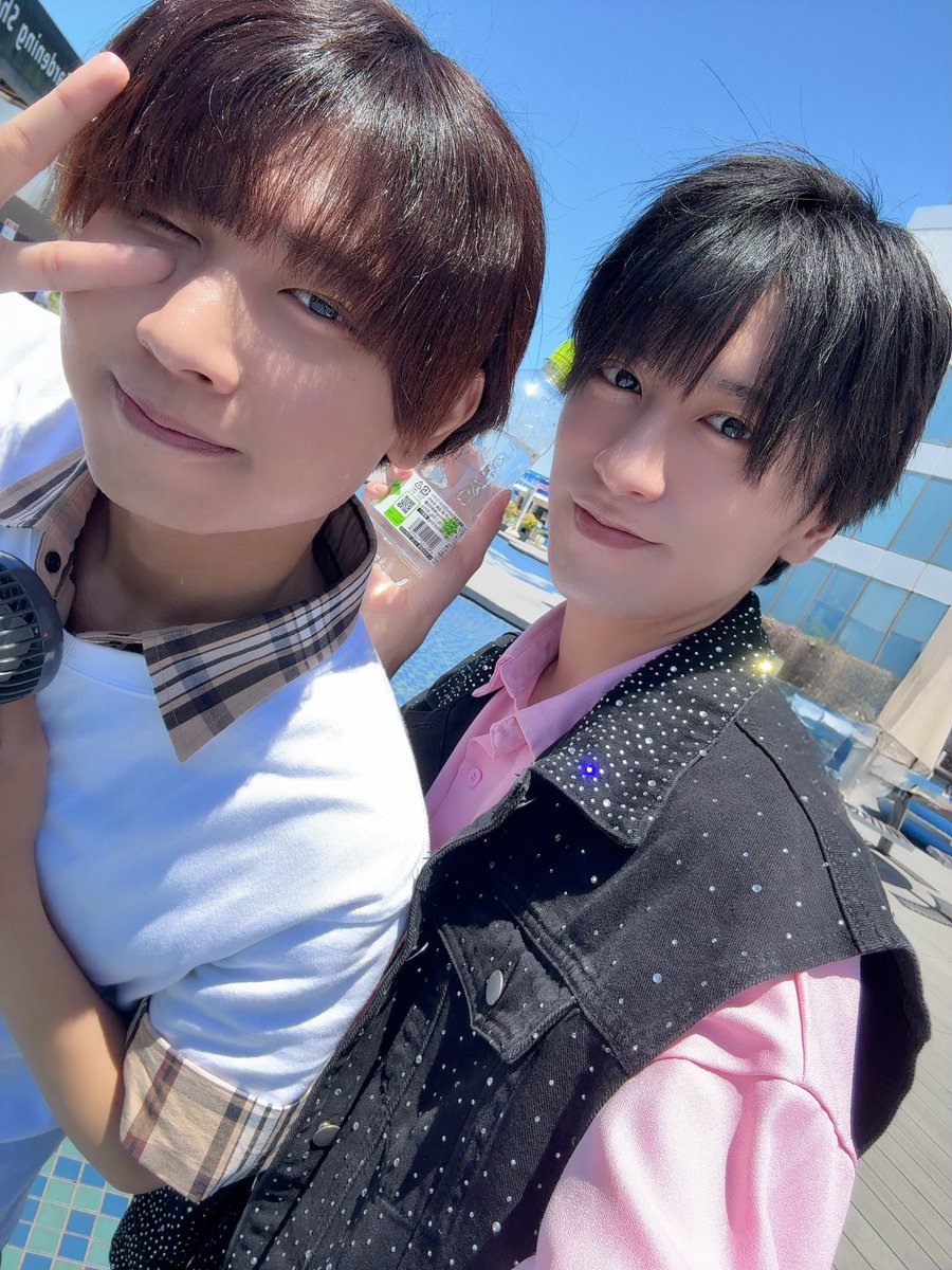 Rin_mirror5's tweet photo. 🦉イケフェス🦉
暑い中の屋外でのライブでしたが観てくれてありがとうございました！！！
特典会ではライブ楽しかったって言ってくれたり色んなお話出来ることも嬉しいっ！

今日はたくさんお写真撮れた〜！幸☺️ https://t.co/JOVdS5X6CB