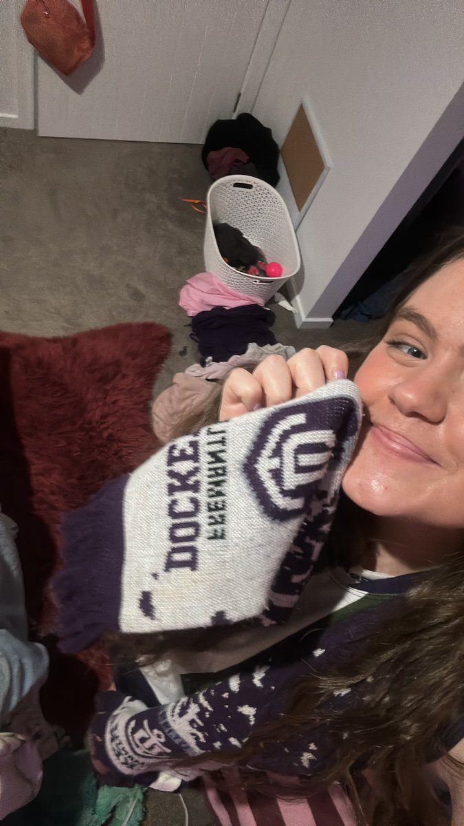 alyssaa_81's tweet photo. man how good is it to be a fucking FREO fan . I love this team so much man they bring me so much joy im so grateful #foreverfreo https://t.co/FeWQXKtHPi